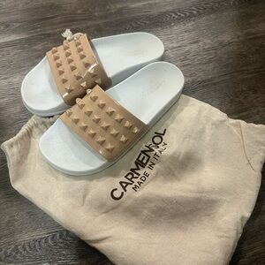 Carmen Sol Women's Tan Slide Sandals